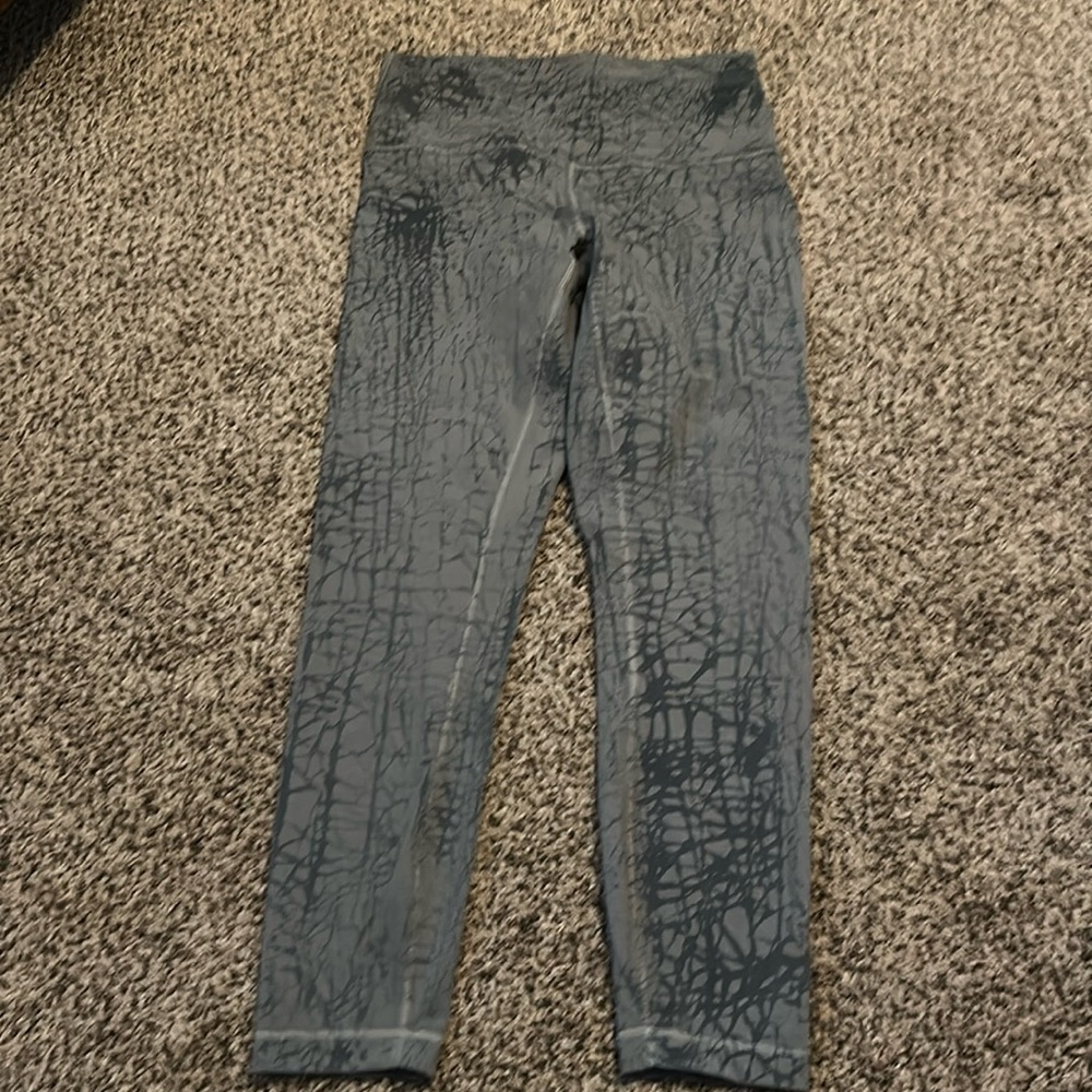 Lululemon Wunder Train High Rise Tight 25”